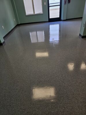 Floor Stripping and Waxing Services in Aberdeen, MD (1)